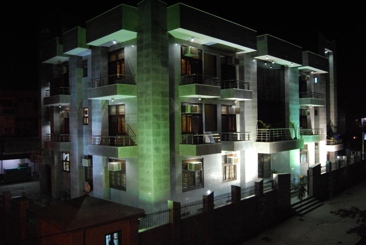 Hotel The Urmi Haridwār Exteriér fotografie